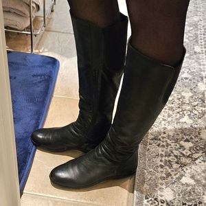 Women's boots